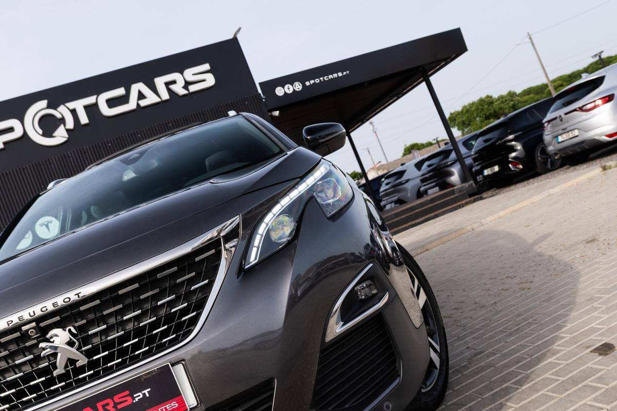 peugeot-3008-2019-diesel-1499cc