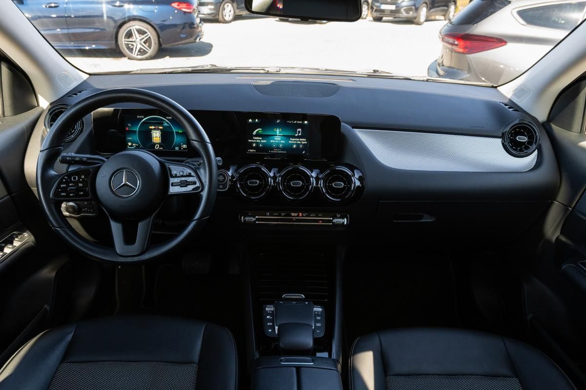 mercedes-benz-gla-2022-diesel-1950cc