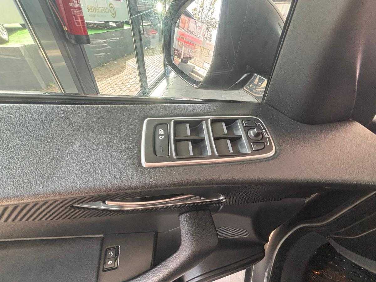 jaguar-f-pace-2016-diesel-1999cc