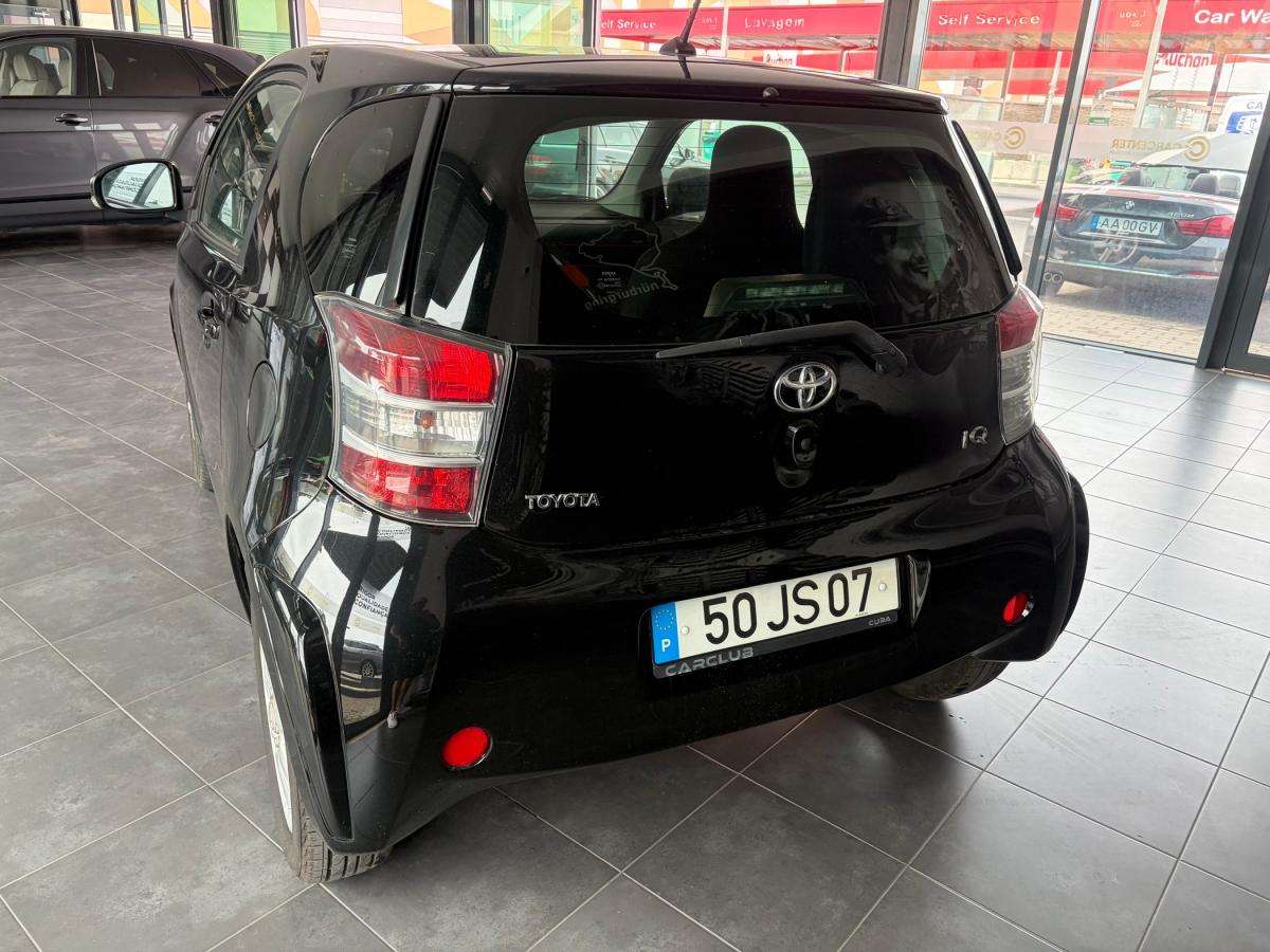 toyota-iq-2010-gasolina-998cc
