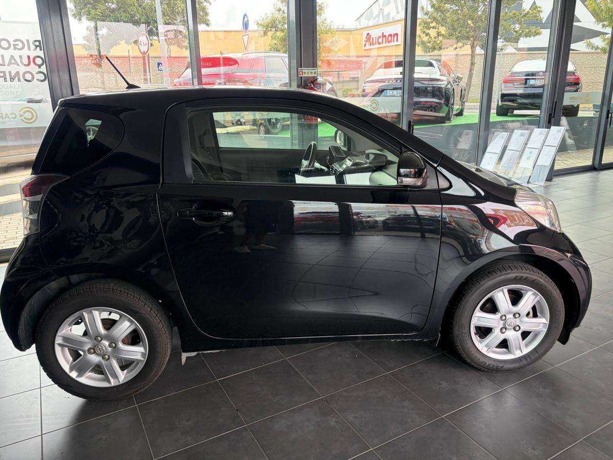 toyota-iq-2010-gasolina-998cc