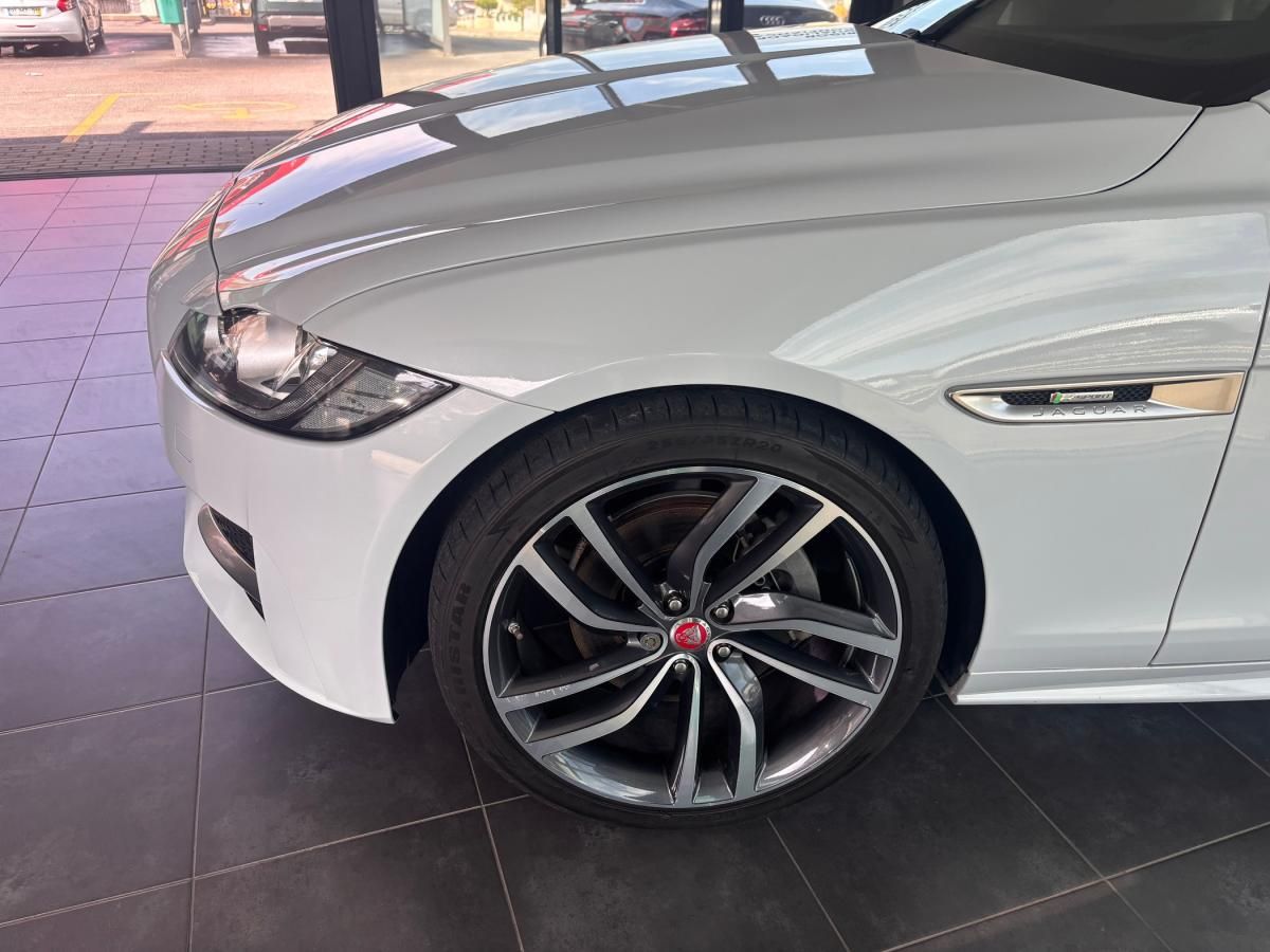 jaguar-xf-2018-diesel-1999cc