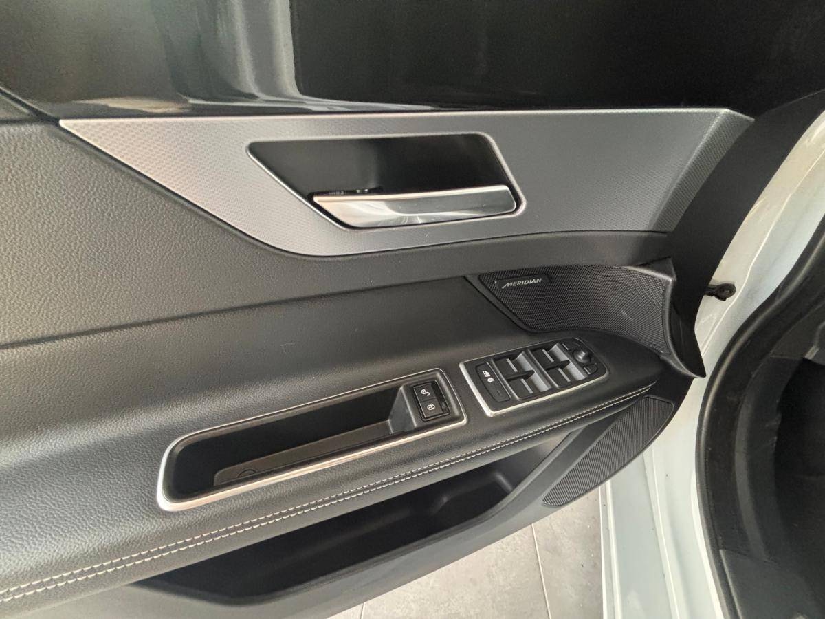 jaguar-xf-2018-diesel-1999cc