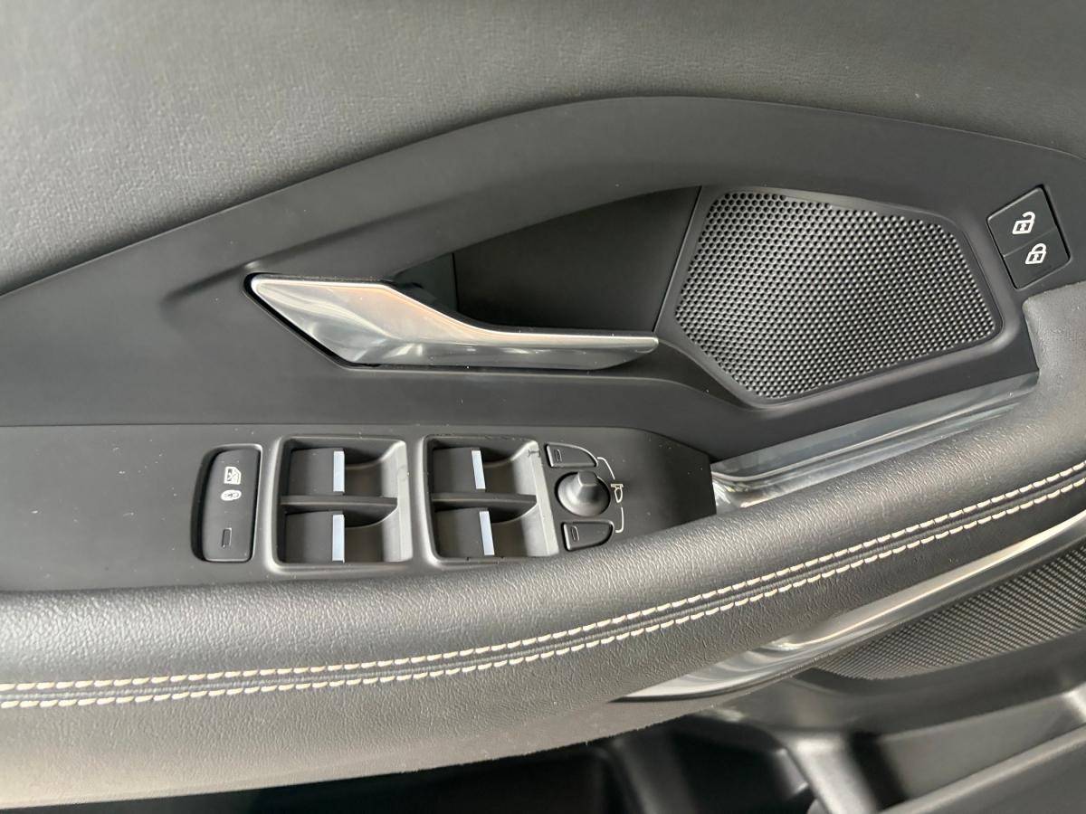 jaguar-e-pace-2021-gasolina-1498cc
