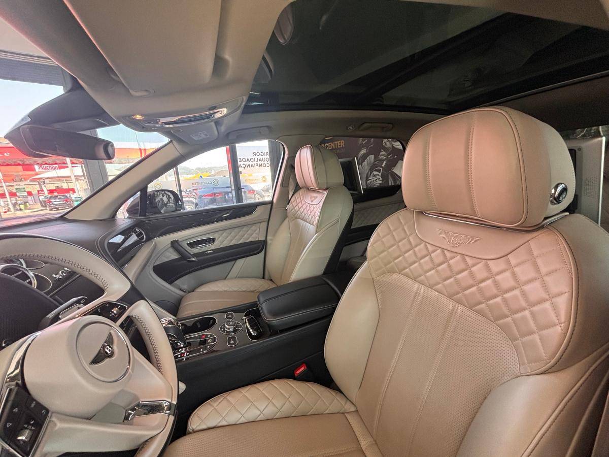 bentley-bentayga-2019-hibrido-a-gasolina-2995cc