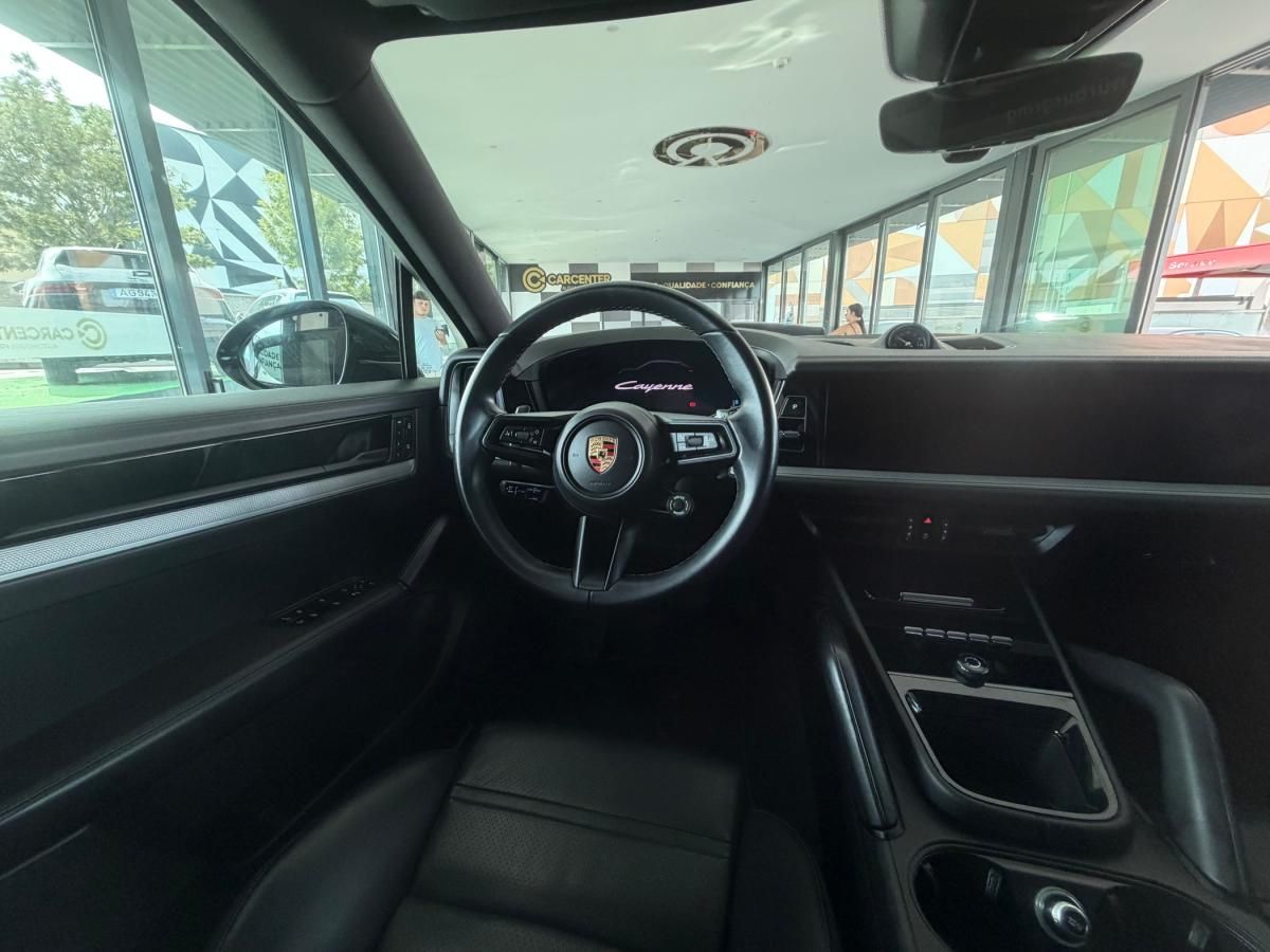 porsche-cayenne-2024-hibrido-a-gasolina-2995cc
