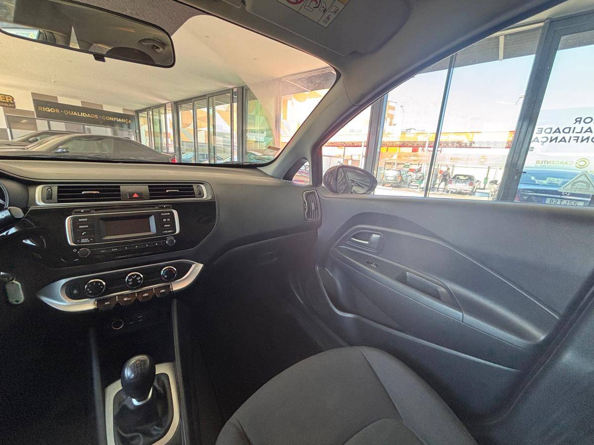 kia-rio-2016-diesel-1120cc