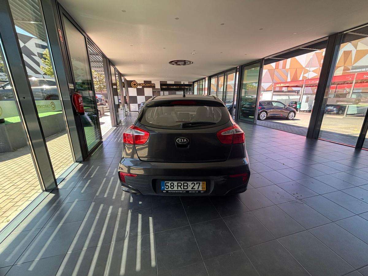 kia-rio-2016-diesel-1120cc