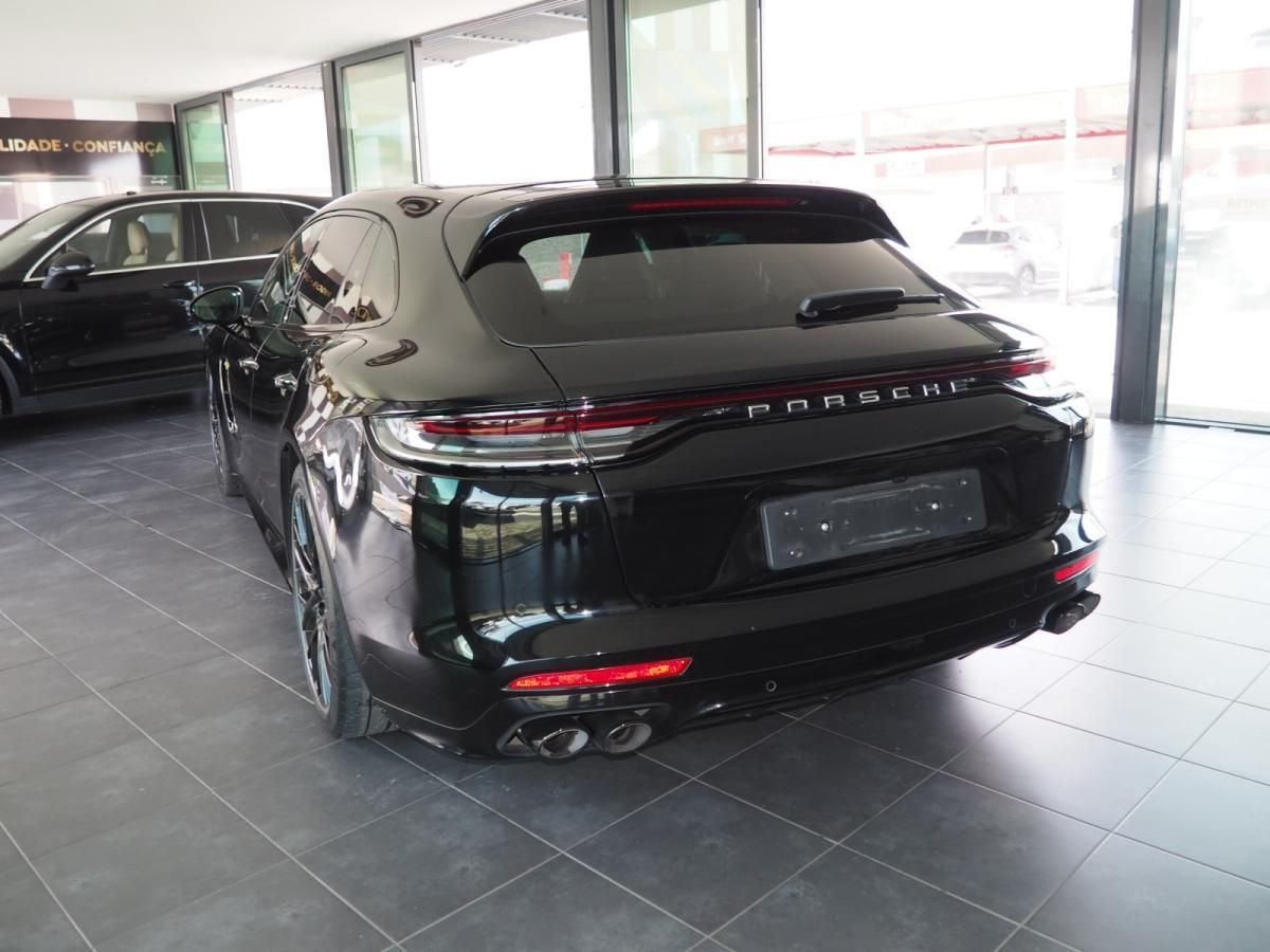 porsche-panamera-sport-turismo-2022-hibrido-a-gasolina-2894cc