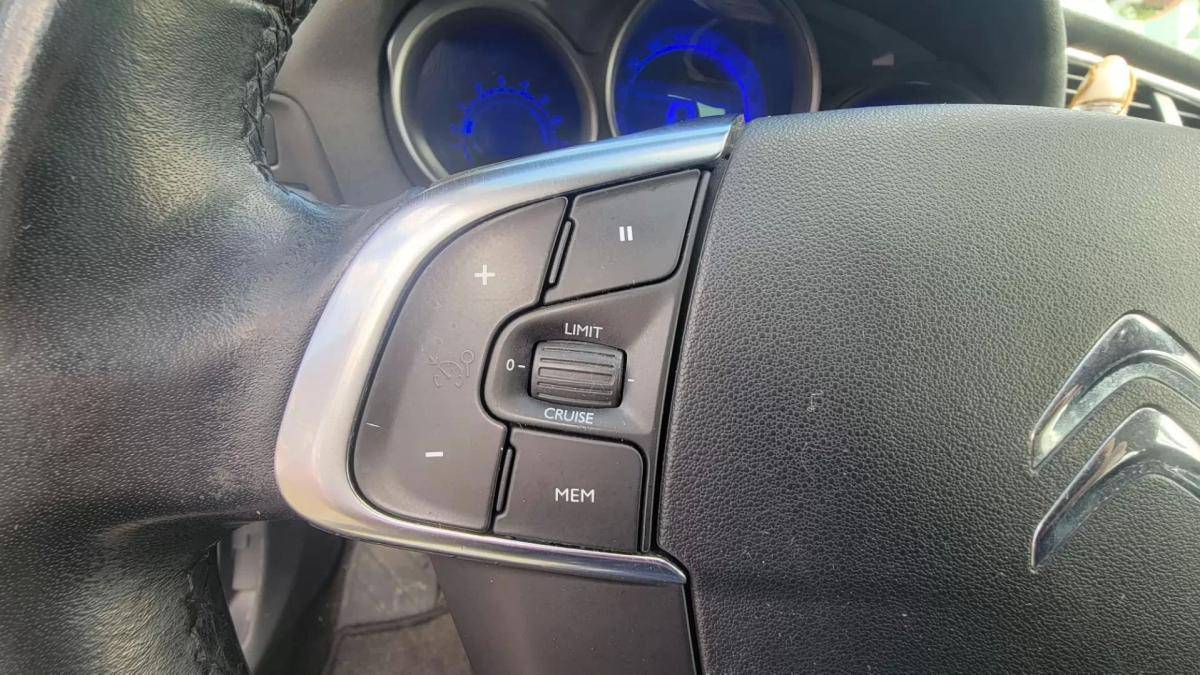 citroen-c4-2016-diesel-1560cc