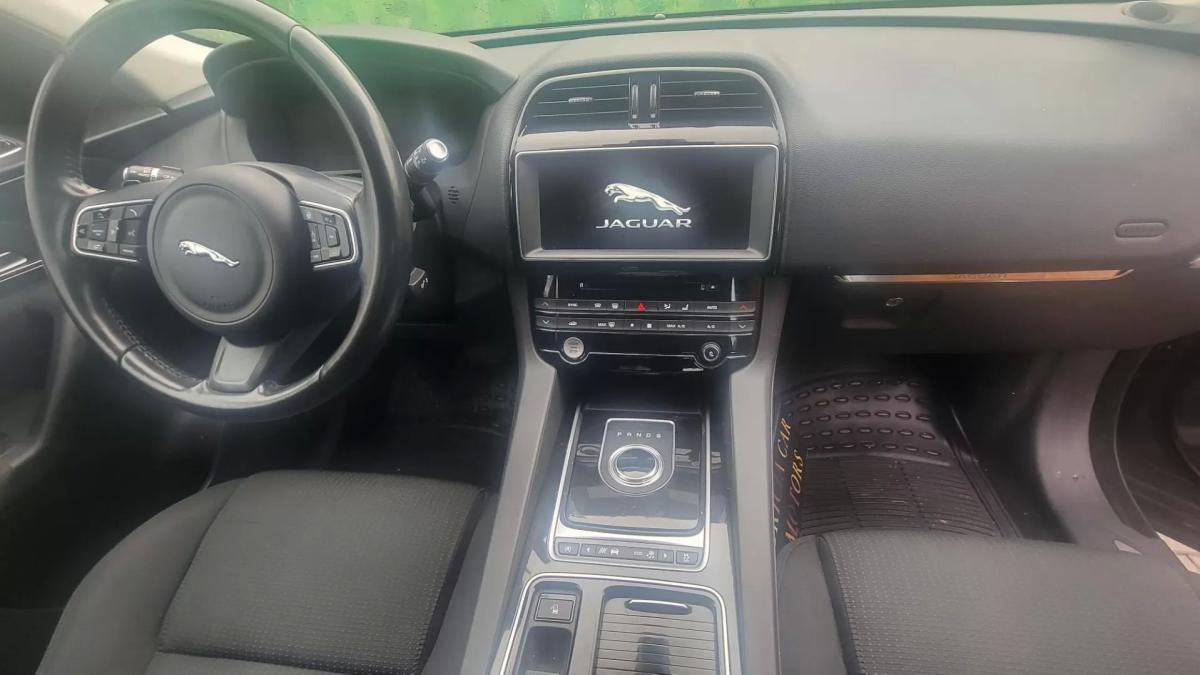 jaguar-f-pace-2018-diesel-2996cc