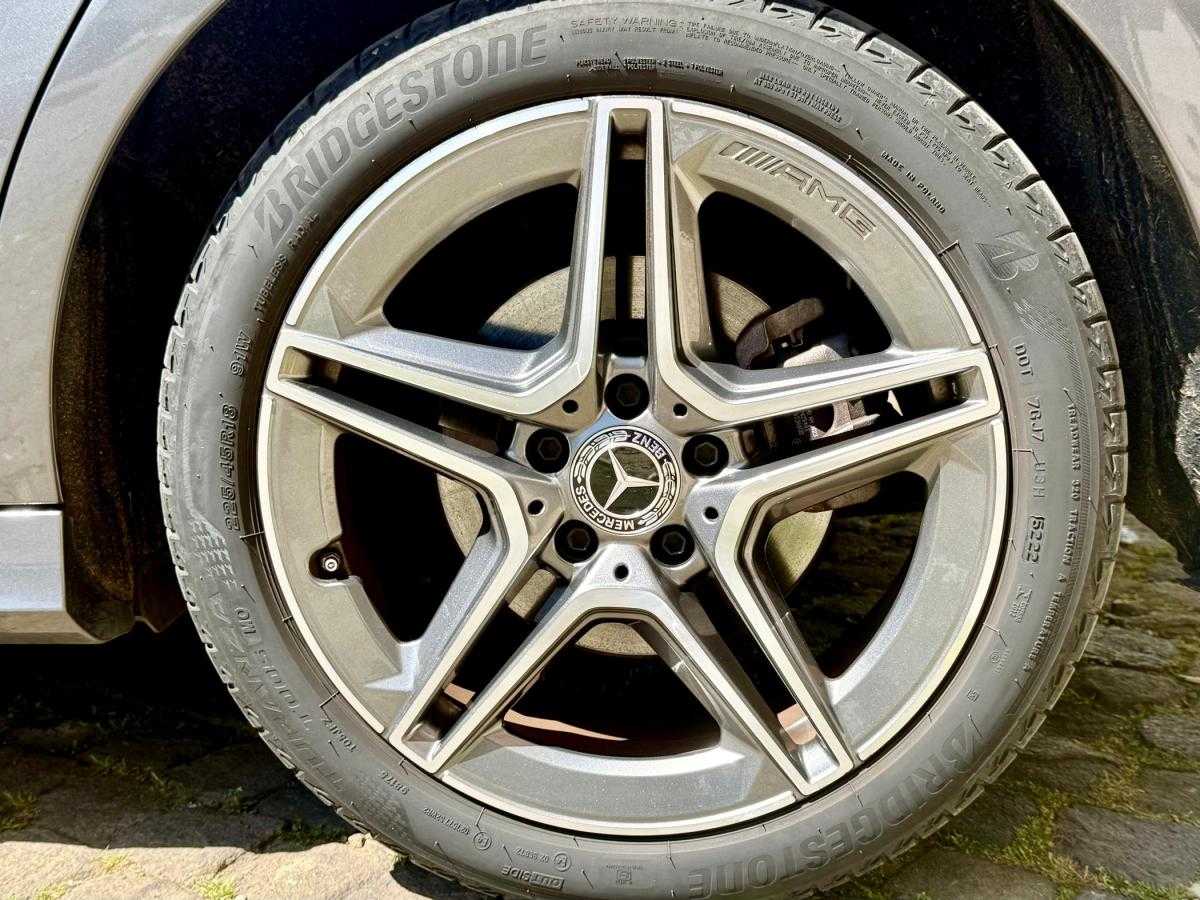 mercedes-benz-classe-a-2023-gasolina-1332cc