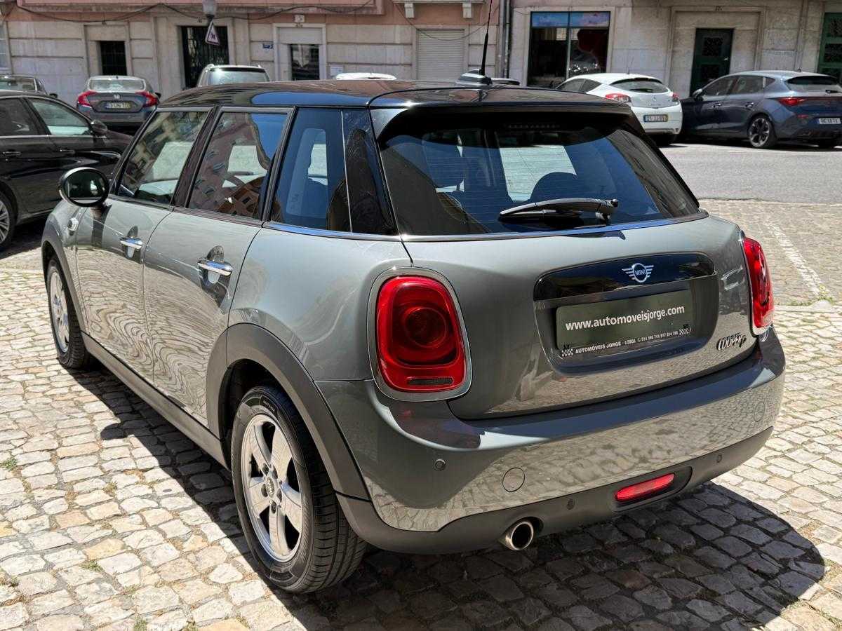 mini-cooper-2018-diesel-1496cc