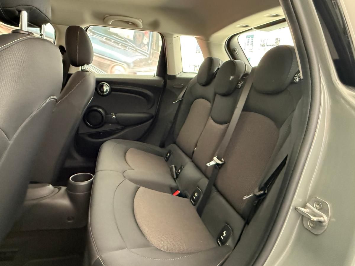 mini-cooper-2018-diesel-1496cc