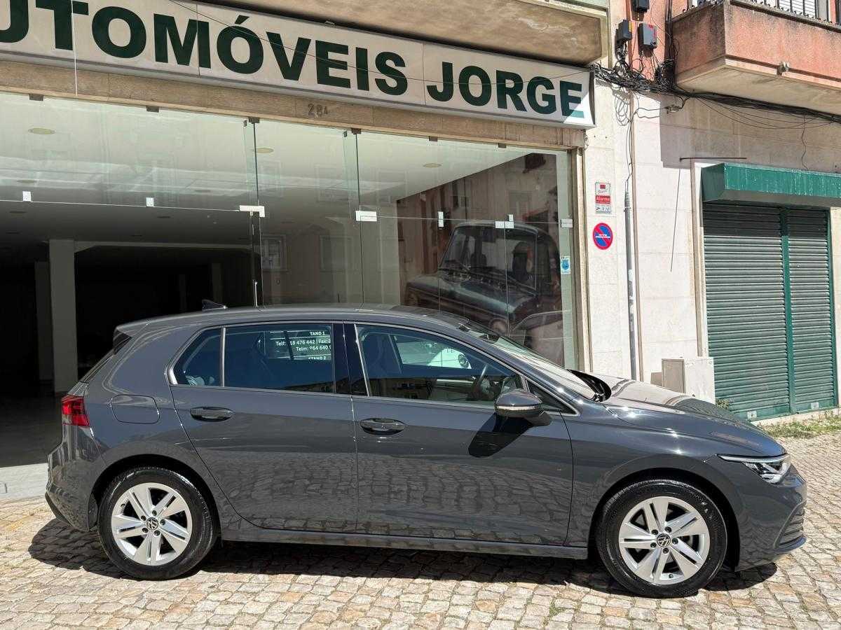 volkswagen-golf-2021-diesel-1968cc