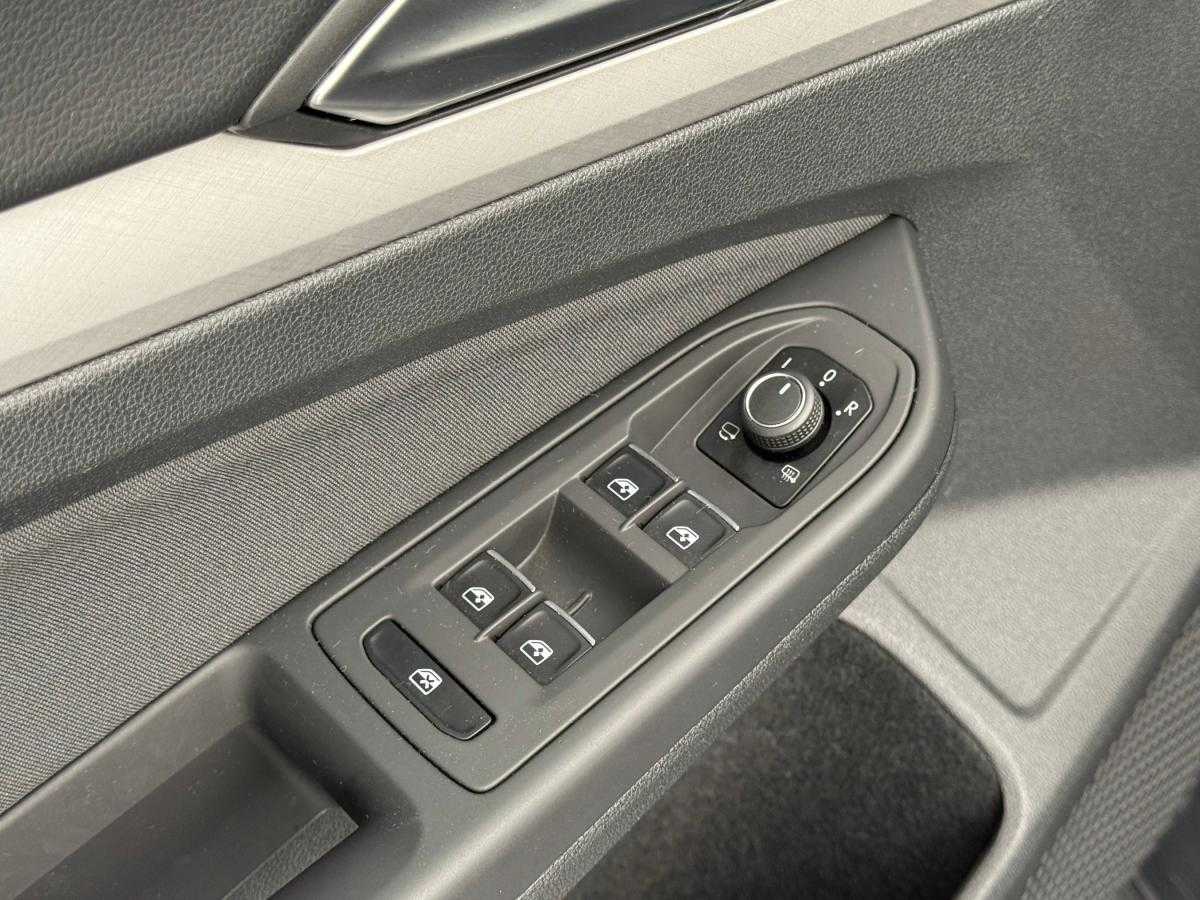 volkswagen-golf-2021-diesel-1968cc