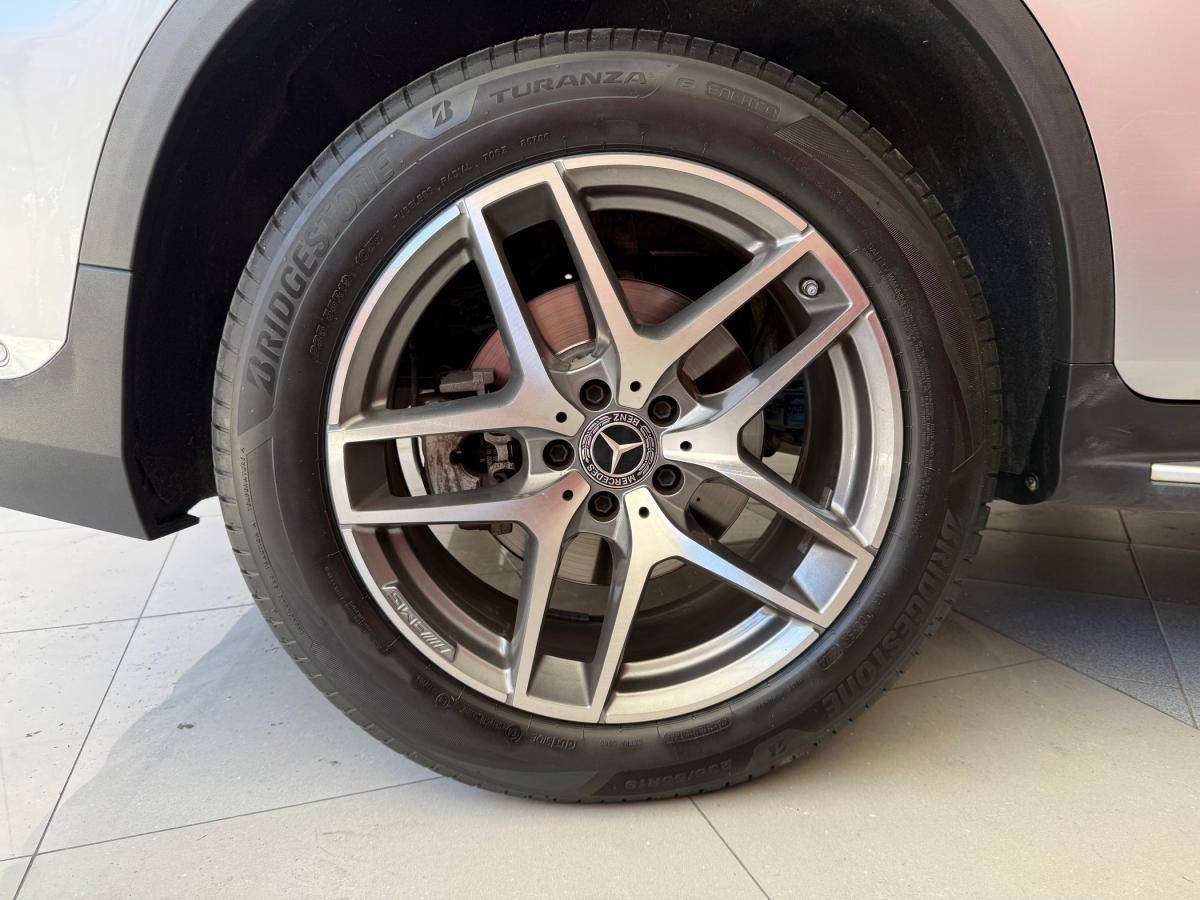 mercedes-benz-glc-2019-diesel-2143cc