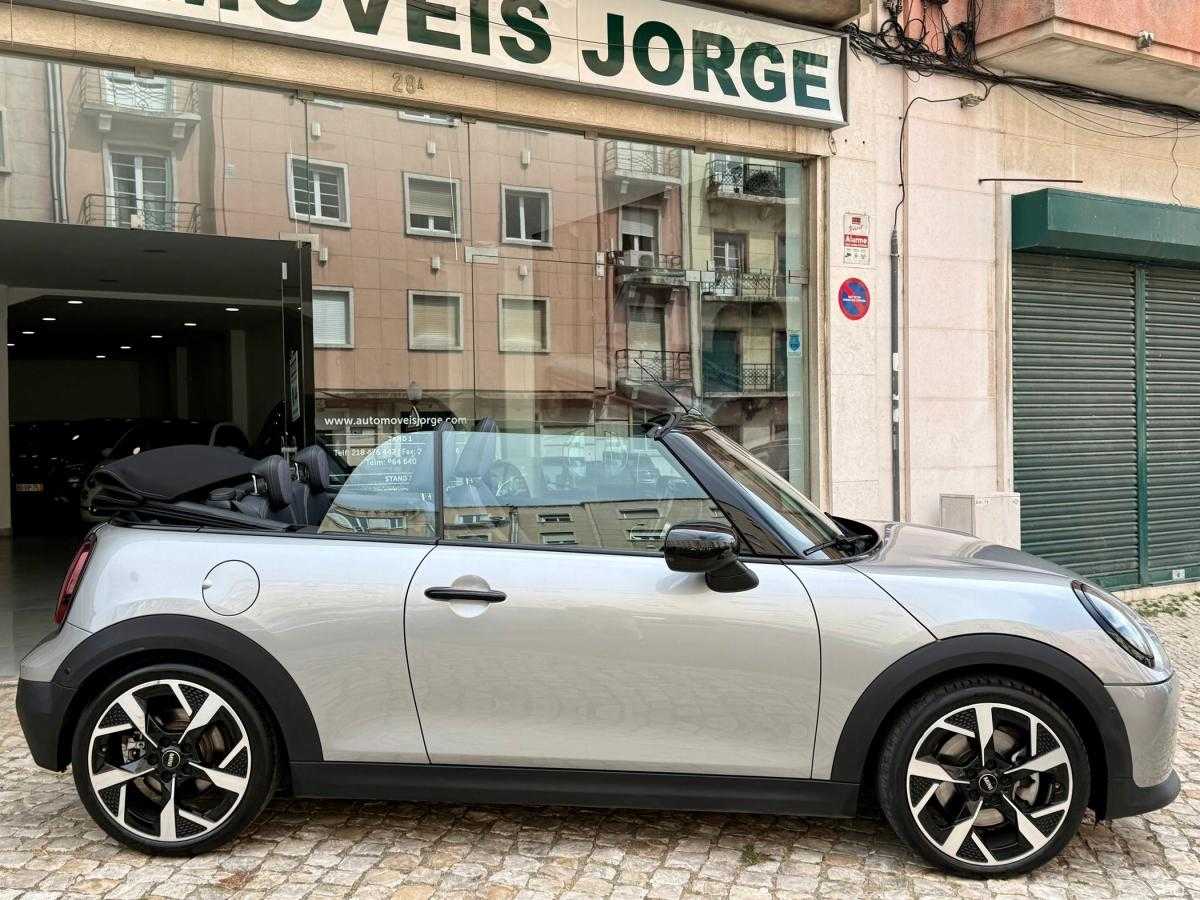 mini-cabrio-2025-gasolina-1998cc
