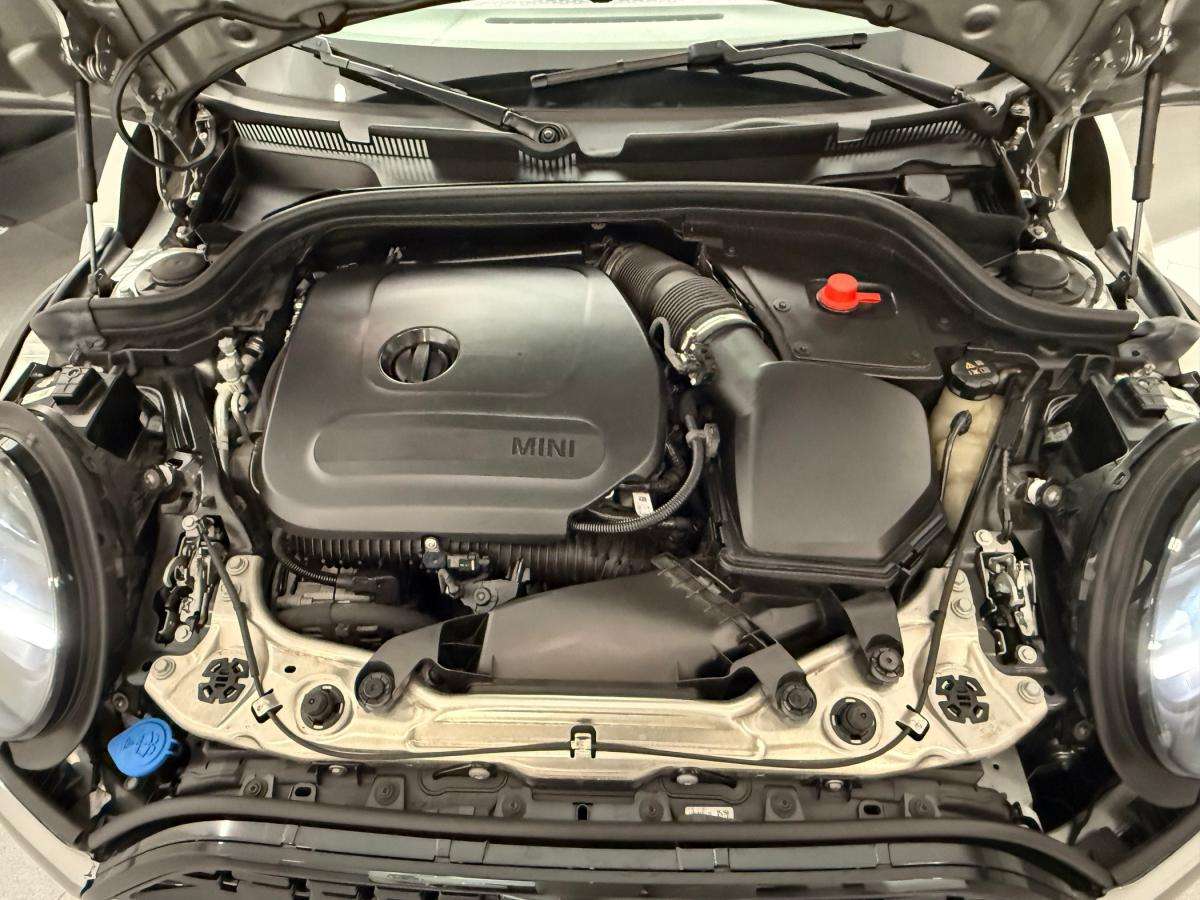 mini-cabrio-2025-gasolina-1998cc