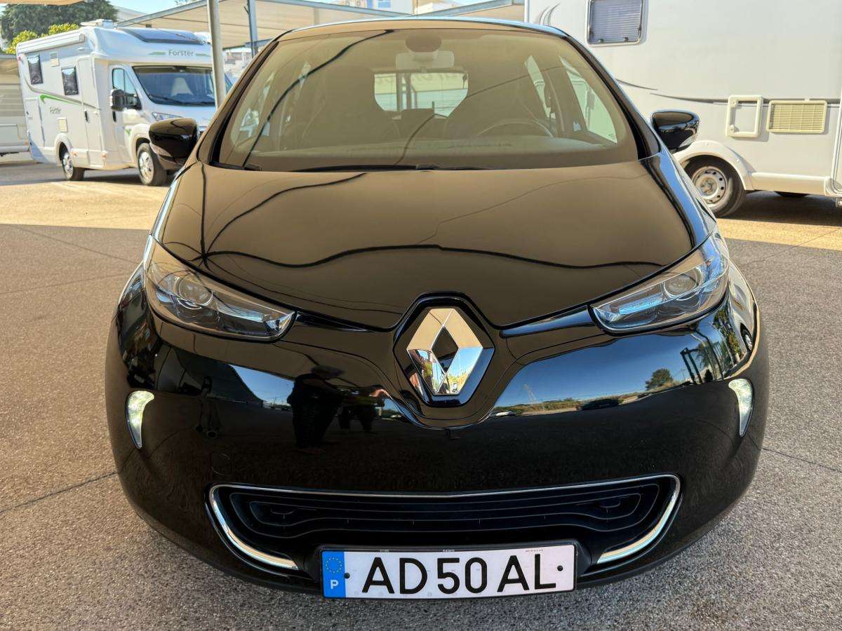 renault-zoe-2017-eletrico-0cc