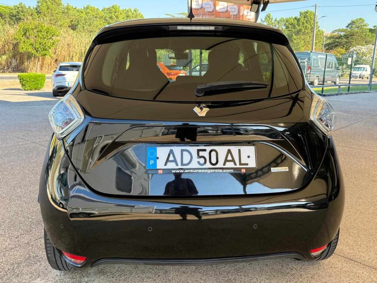 renault-zoe-2017-eletrico-0cc