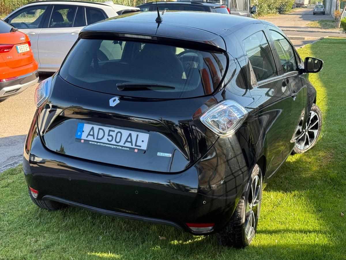 renault-zoe-2017-eletrico-0cc