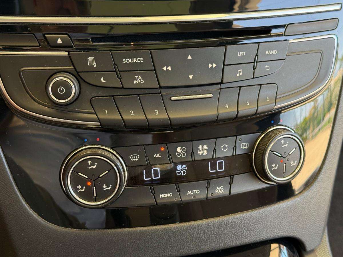 peugeot-508-sw-2013-diesel-1560cc