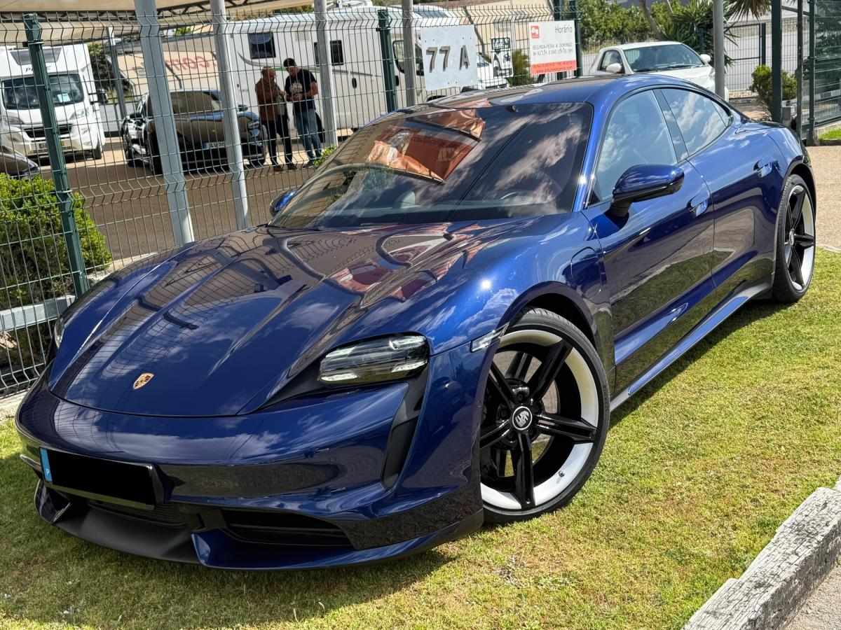 porsche-taycan-2020-eletrico-0cc