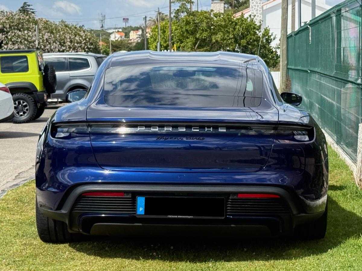 porsche-taycan-2020-eletrico-0cc