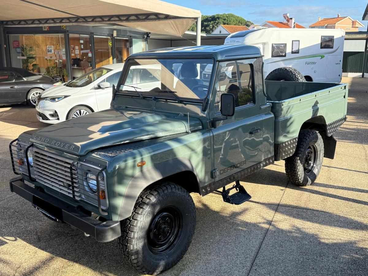 land-rover-defender-2011-diesel-2402cc