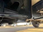 land-rover-defender-2011-diesel-2402cc
