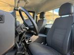 land-rover-defender-2011-diesel-2402cc