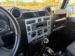 land-rover-defender-2011-diesel-2402cc