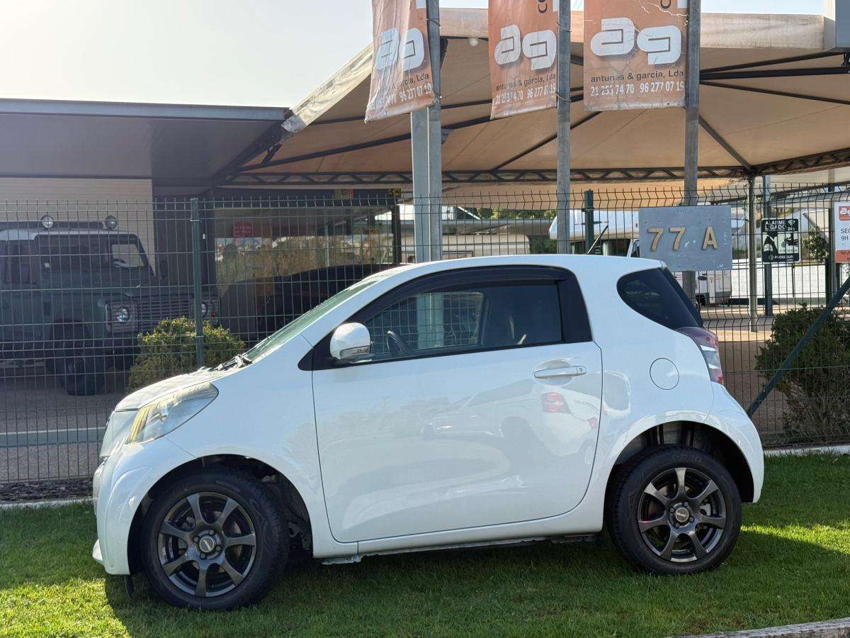 toyota-iq-2010-gasolina-1329cc