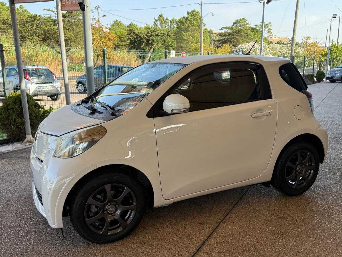 toyota-iq-2010-gasolina-1329cc