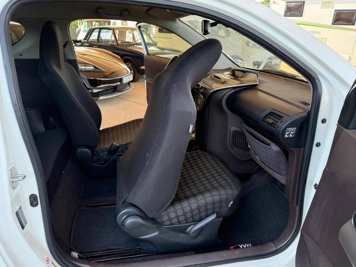 toyota-iq-2010-gasolina-1329cc