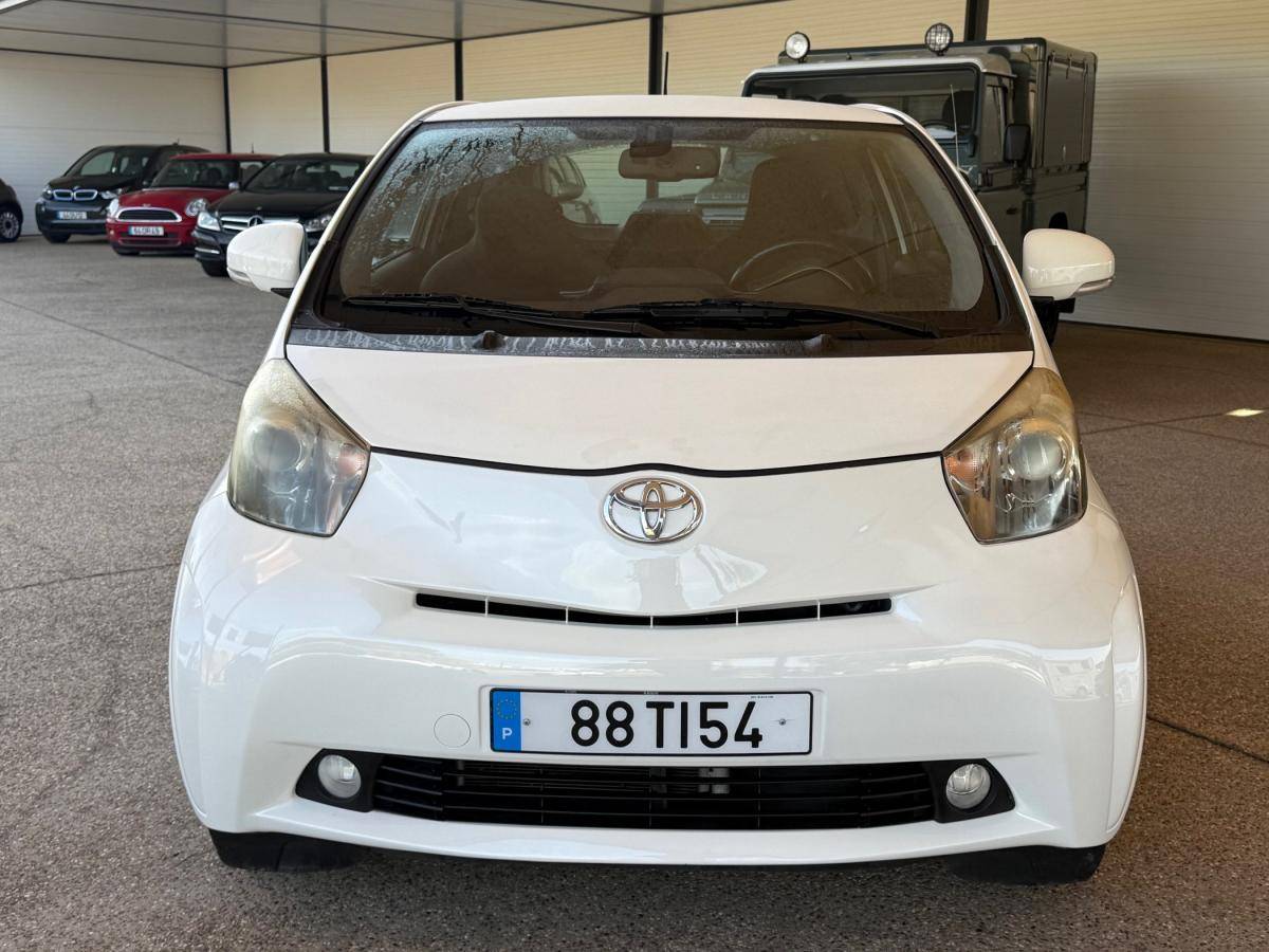 toyota-iq-2010-gasolina-1329cc