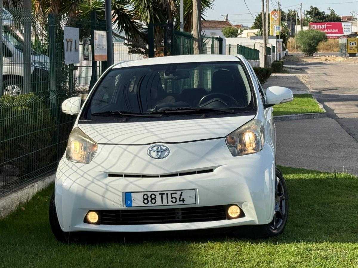 toyota-iq-2010-gasolina-1329cc