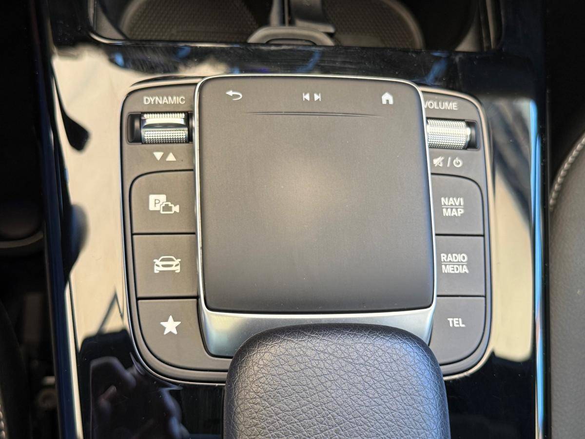 mercedes-benz-cla-2022-hibrido-a-gasolina-1332cc