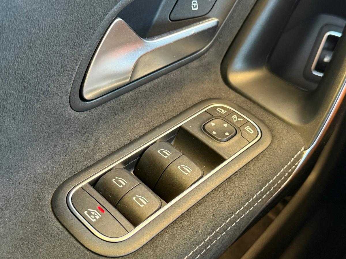 mercedes-benz-cla-2022-hibrido-a-gasolina-1332cc