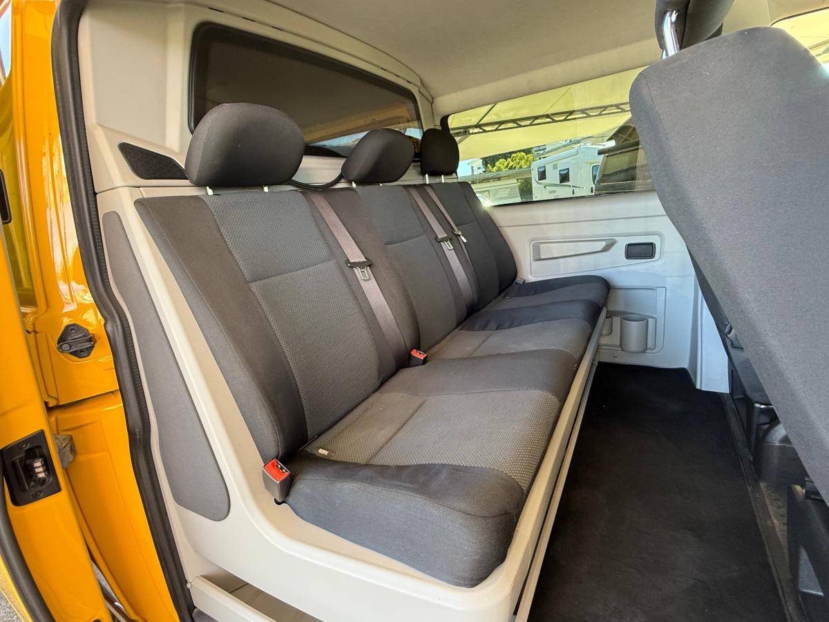 volkswagen-transporter-2015-diesel-1968cc