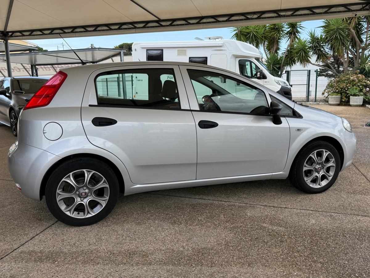 fiat-punto-2018-gasolina-1242cc
