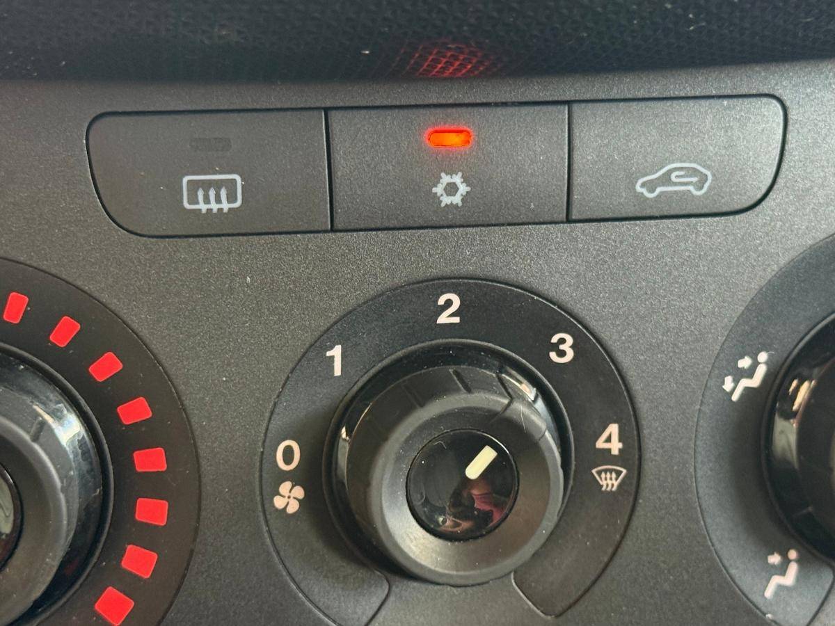 fiat-punto-2018-gasolina-1242cc