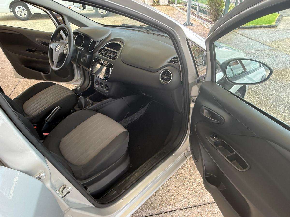 fiat-punto-2018-gasolina-1242cc