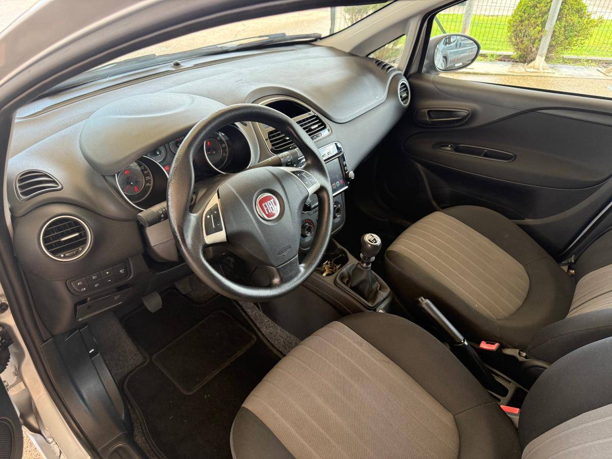 fiat-punto-2018-gasolina-1242cc
