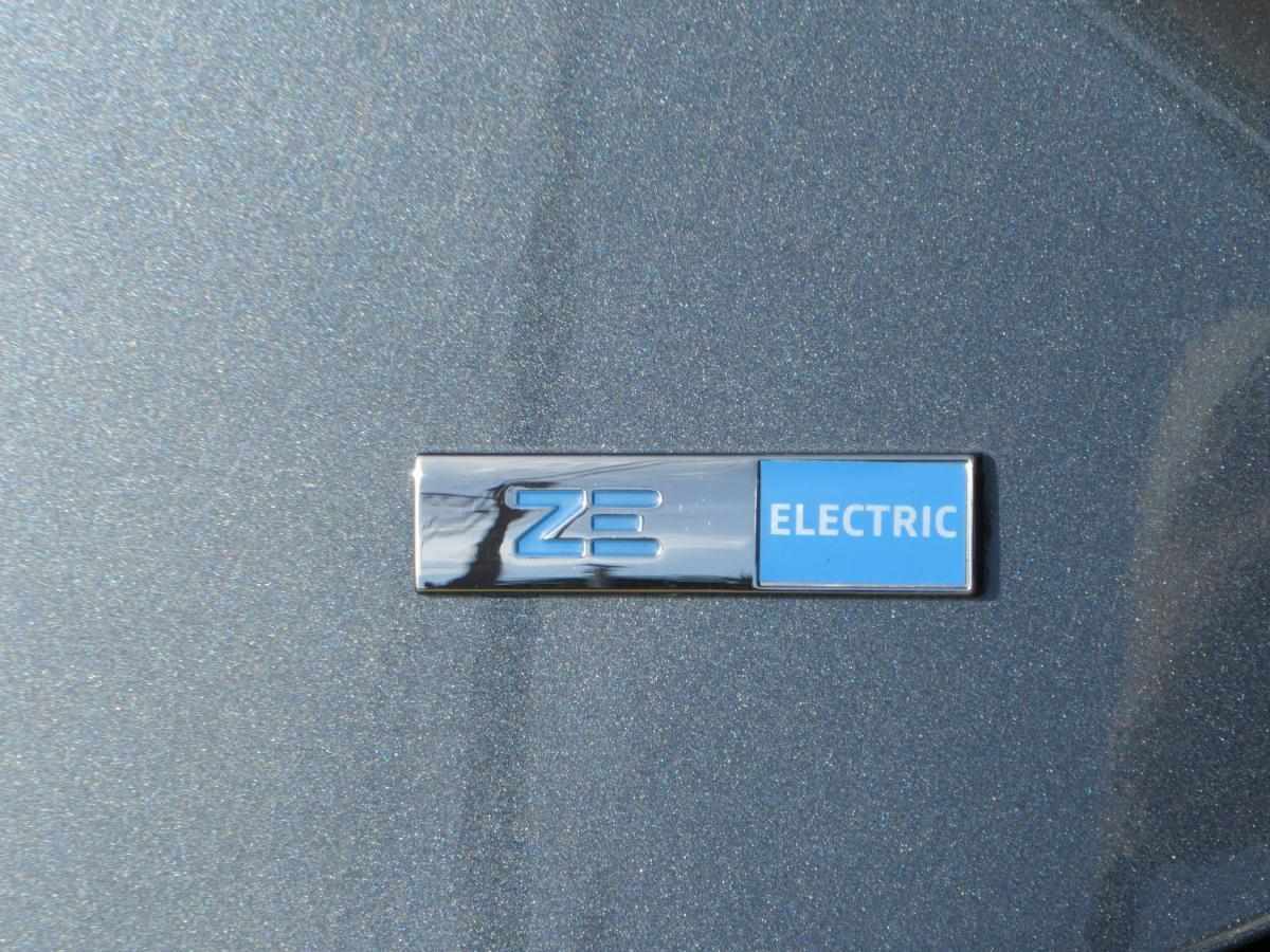 renault-zoe-2021-eletrico-0cc