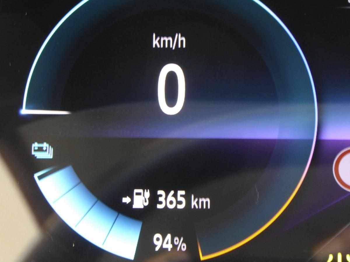 renault-zoe-2021-eletrico-0cc