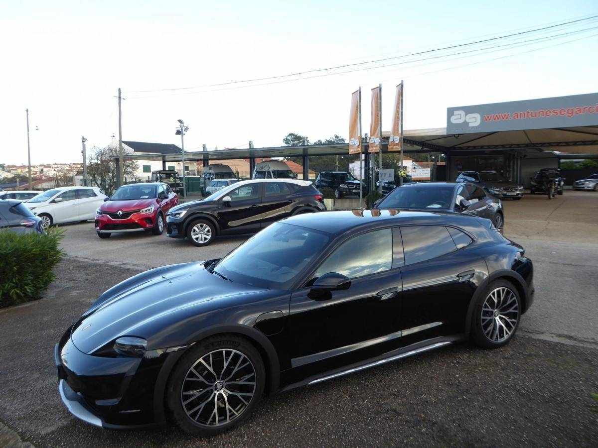 porsche-taycan-2022-eletrico-0cc
