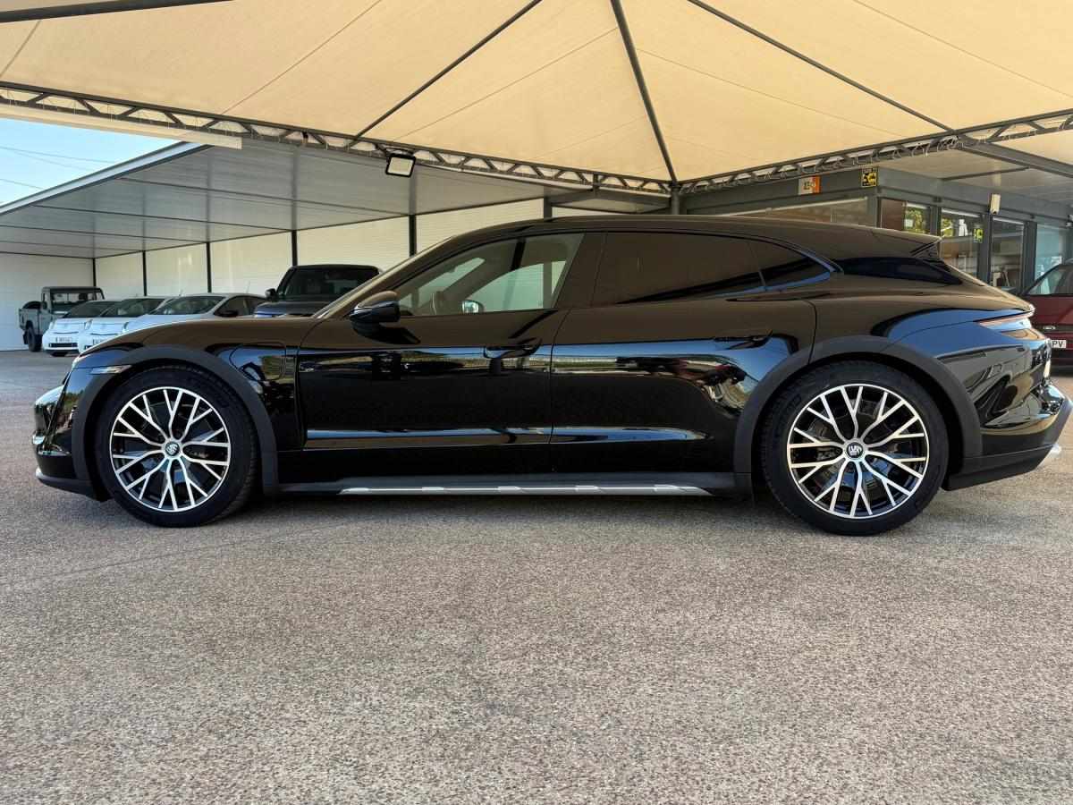 porsche-taycan-2022-eletrico-0cc