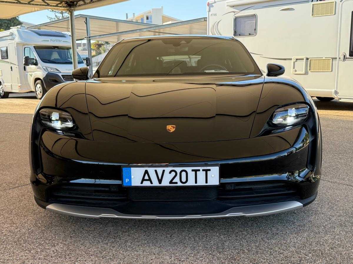 porsche-taycan-2022-eletrico-0cc